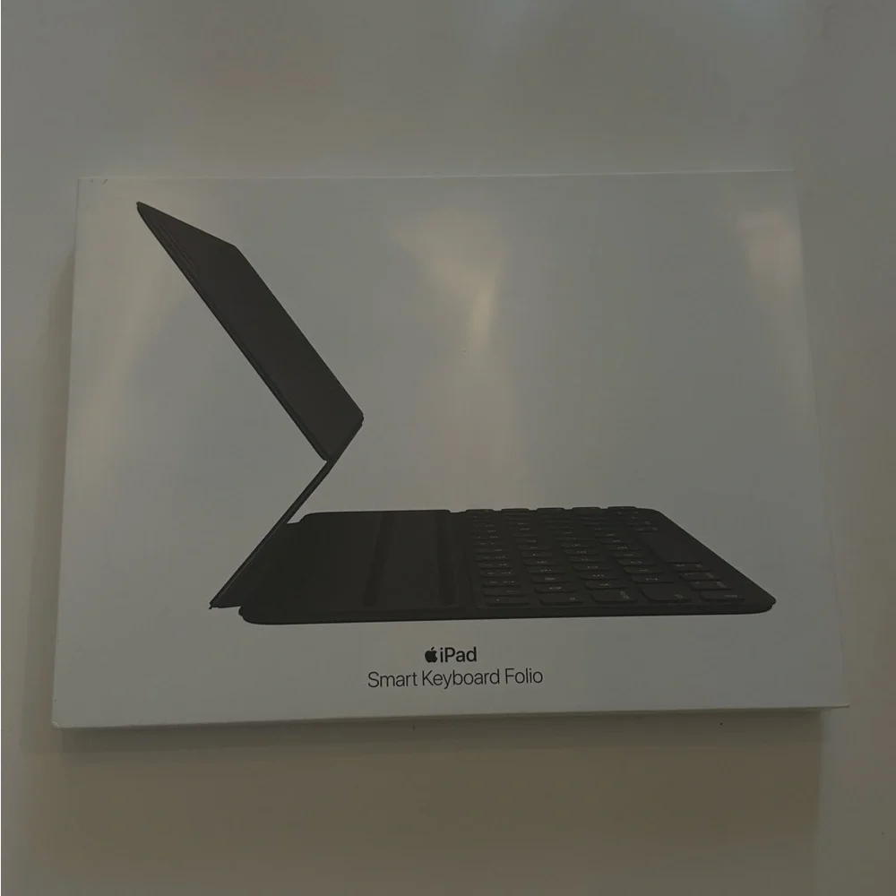 Apple Smart Keyboard Folio – White